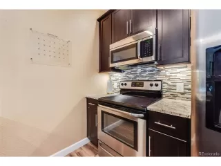 Photo #4: 5010559 Listing