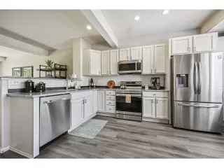 Photo #5: 5010911 Listing 