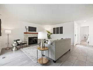 Photo #6: 5011178 Listing
