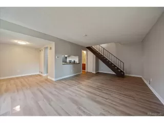 Photo #4: 5011861 Listing 