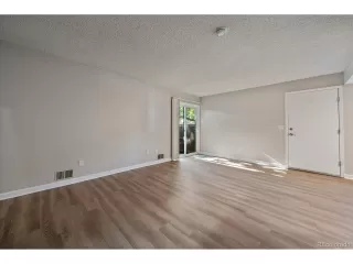 Photo #6: 5011861 Listing 