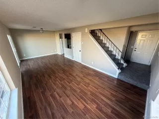 Photo #2: 5014728 Listing 