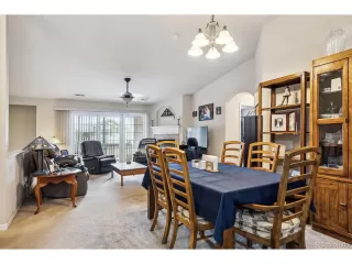 Photo #6: 5017031 Listing 