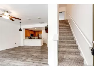 Photo #5: 5017189 Listing