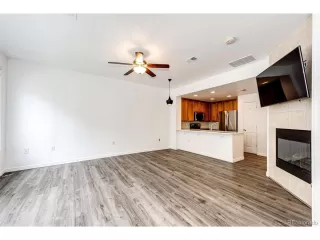 Photo #6: 5017189 Listing