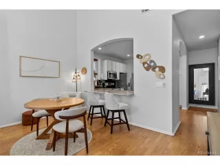 Photo #6: 5018658 Listing
