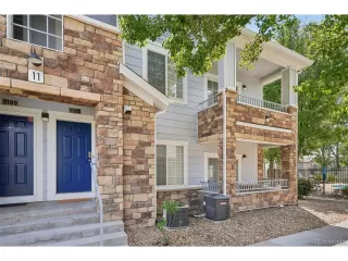 Photo #2: 5023619 Listing