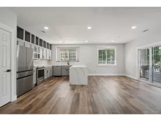 Photo #4: 5023619 Listing