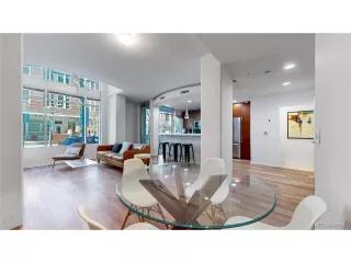 Photo #2: 5024701 Listing