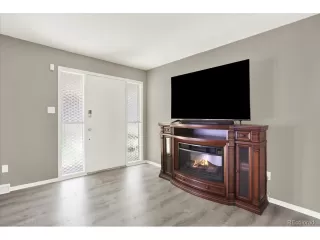 Photo #3: 5024727 Listing 
