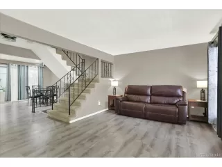 Photo #4: 5024727 Listing 