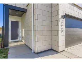 Photo #2: 5027158 Listing