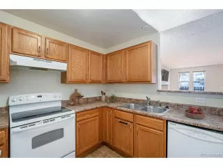 Photo #2: 5027160 Listing 