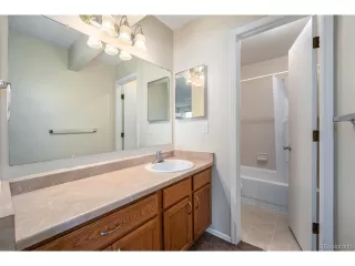 Photo #5: 5027160 Listing 