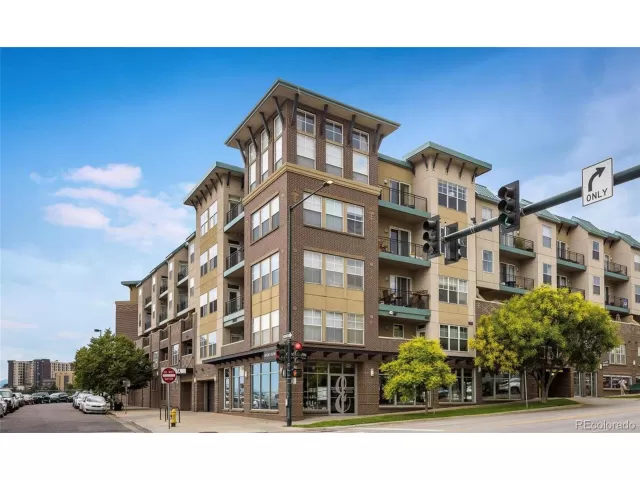 MLS: 5029540 Condo For Sale