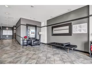 Photo #4: 5029540 Listing