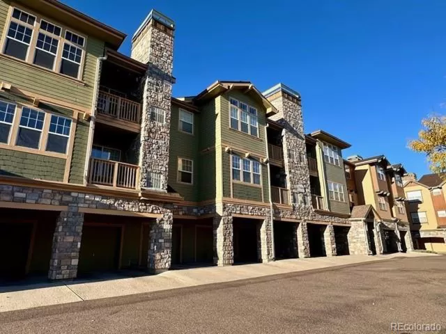 MLS: 5029987 Condo For Sale