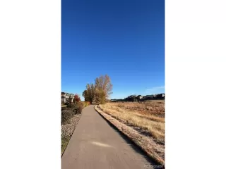 Photo #3: 5029987 Listing