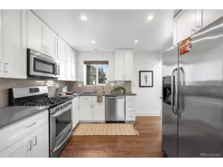 Photo #3: 5032328 Listing