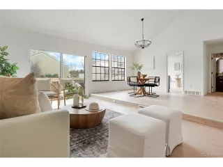 Photo #2: 5032398 Listing 