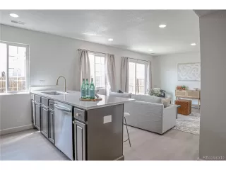 Photo #6: 5032785 Listing 