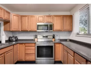 Photo #2: 5032843 Listing 