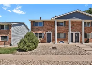 More Details about MLS # 5035933 : 14042 E UTAH CIR AURORA CO 80012