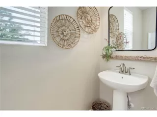Photo #6: 5037812 Listing