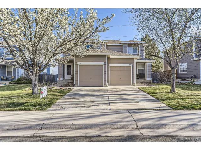 MLS: 5038149 Condo For Sale