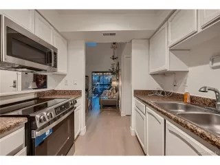 Photo #4: 5038600 Listing 