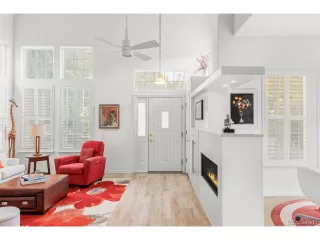 Photo #2: 5038774 Listing 