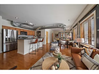 Photo #4: 5040648 Listing 