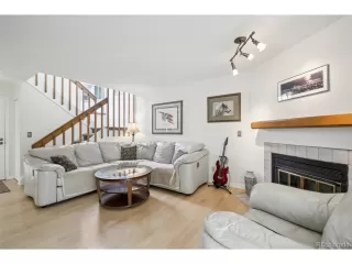 Photo #4: 5044964 Listing