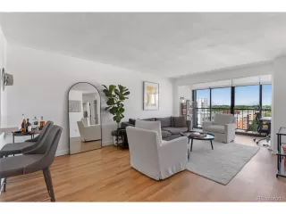 Browse active condo listings in MOUNTAIN SHADOWS