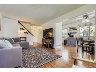 Photo #2: 5046803 Listing