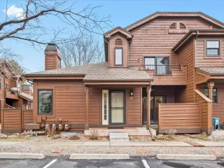 Photo #2: 5047695 Listing 