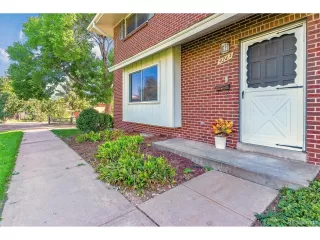 Photo #2: 5048639 Listing