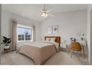 Photo #4: 5048687 Listing