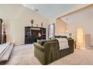 Photo #4: 5055379 Listing