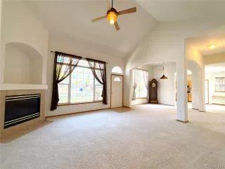 Photo #2: 5055693 Listing 