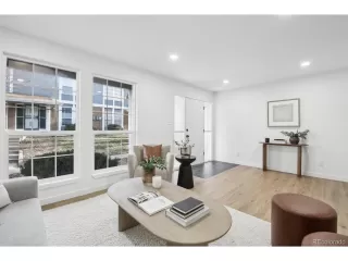 Photo #3: 5056959 Listing 