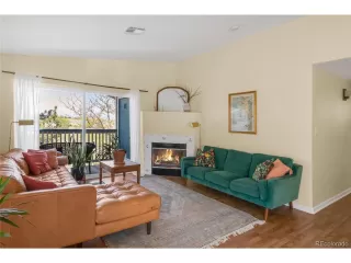 Photo #3: 5058427 Listing 