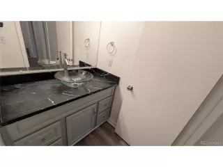 Photo #4: 5059350 Listing 