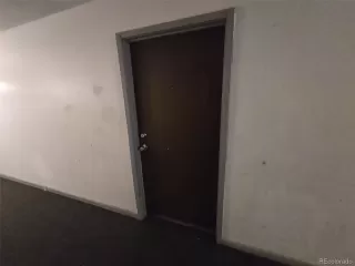 Photo #2: 5059461 Listing