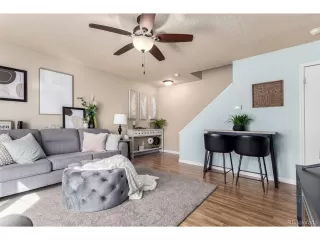 Photo #3: 5062226 Listing