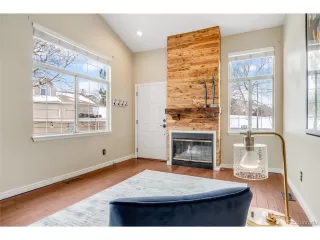 Photo #5: 5065149 Listing 