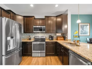 Photo #2: 5066165 Listing 