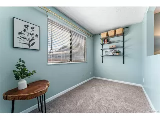 Photo #5: 5066640 Listing 