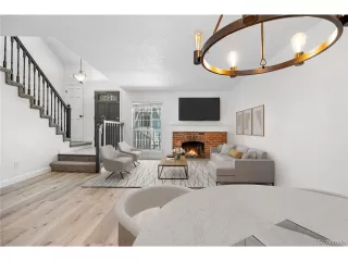 Photo #5: 5066877 Listing 