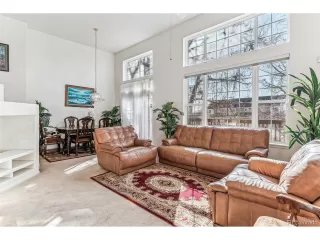 Photo #2: 5067426 Listing 